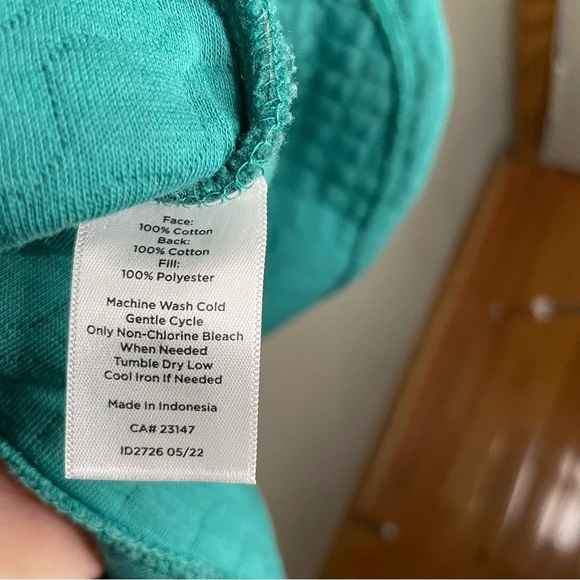 T by TALBOTS‎ Women’s Green Quilted Mock Neck Pullover Top Size 1X Preppy - Picture 3 of 7